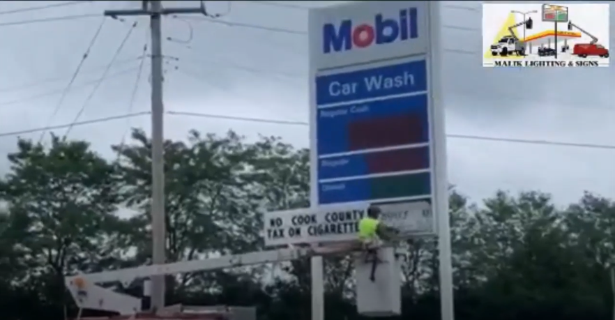 Gas Station Price Sign helps the drivers to find the best price for fuel through price transparency 